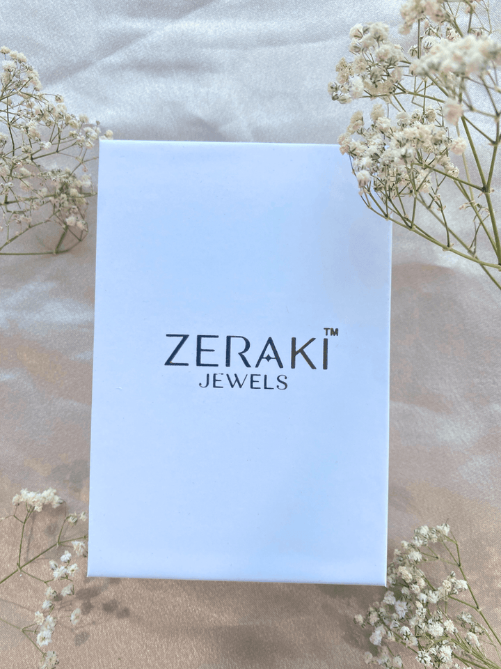 Solitaire Diamonds Flower Mangalsutra